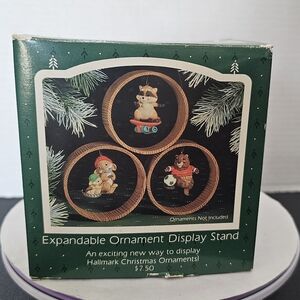Hallmark Expandable Ornament Display Stand 3 Rings Christmas Vintage 1985